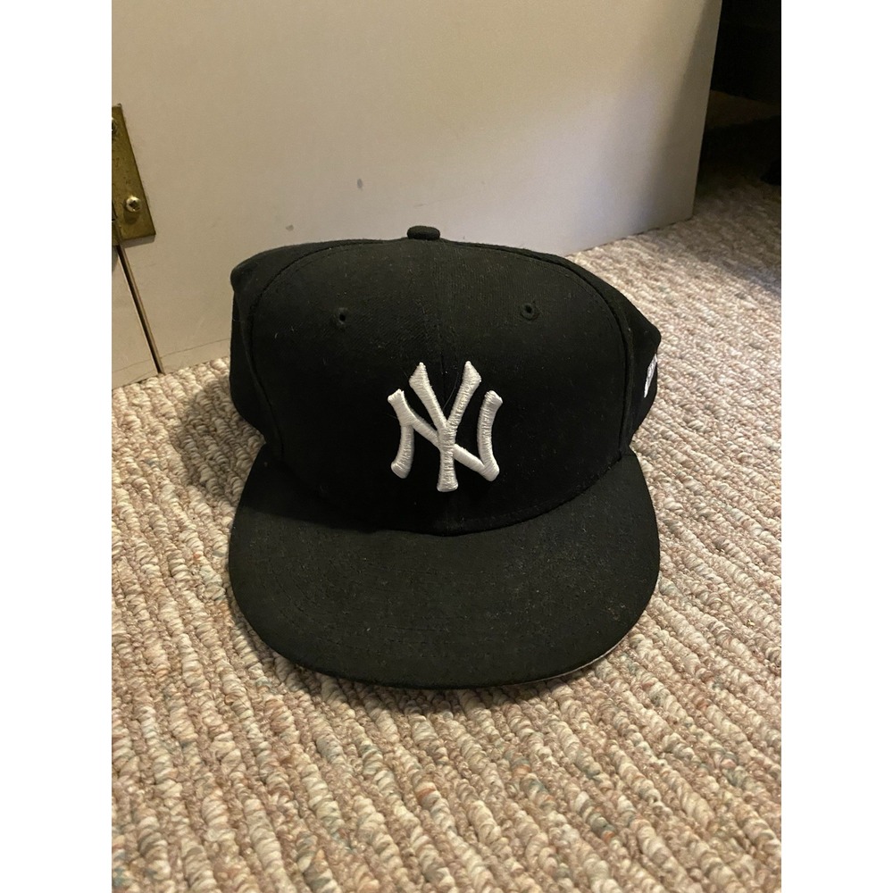 New York Yankees MLB New Era 59Fifty Hat Cap Black White Fitted 8